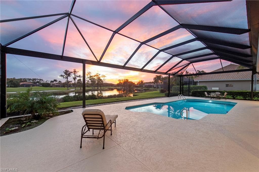 12384 Eagle Ct, Estero, FL 33928-2