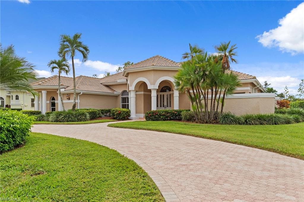 12384 Eagle Ct, Estero, FL 33928-7