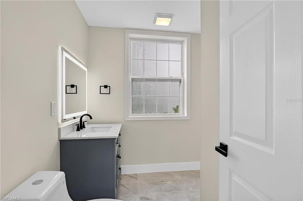 2801 7th St SW, Lehigh Acres, FL 33976-17