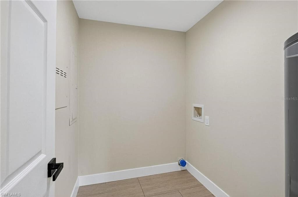 2801 7th St SW, Lehigh Acres, FL 33976-26