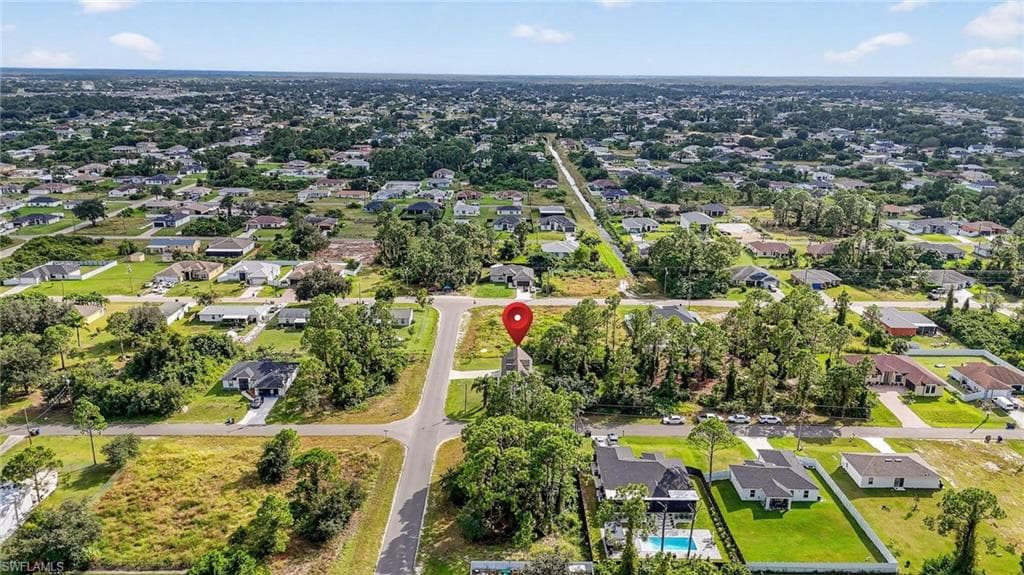2801 7th St SW, Lehigh Acres, FL 33976-32