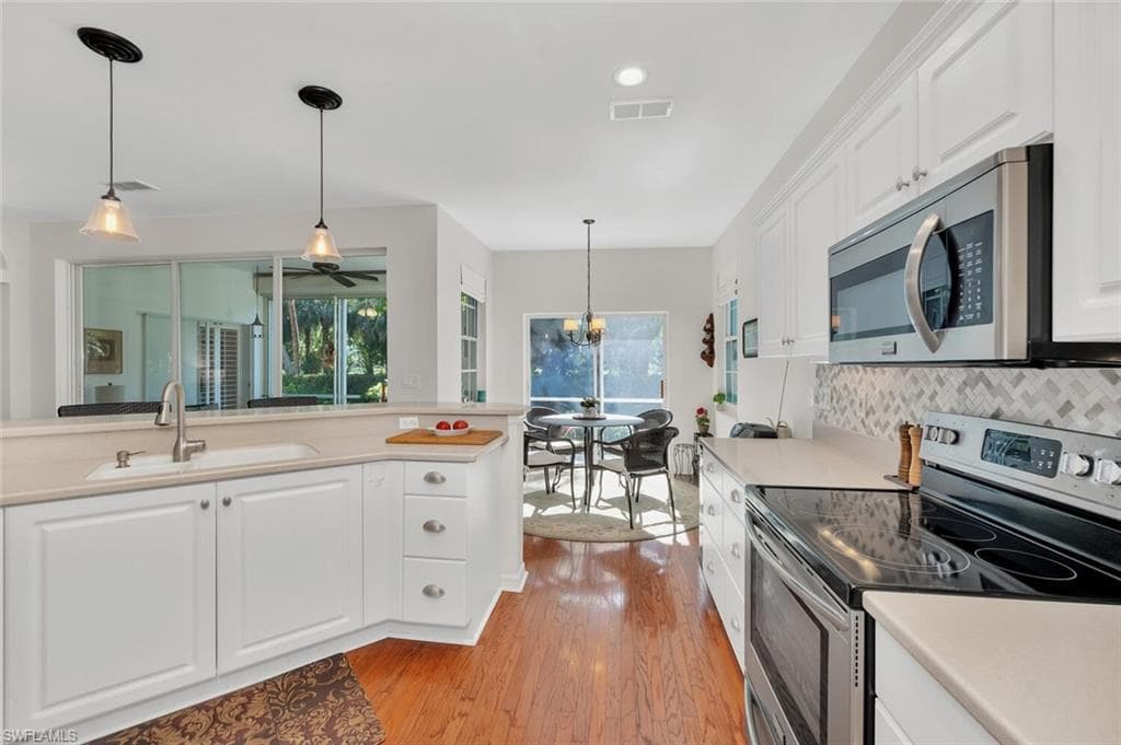 2165 Hawksridge Dr 1302, Naples, FL 34105-9