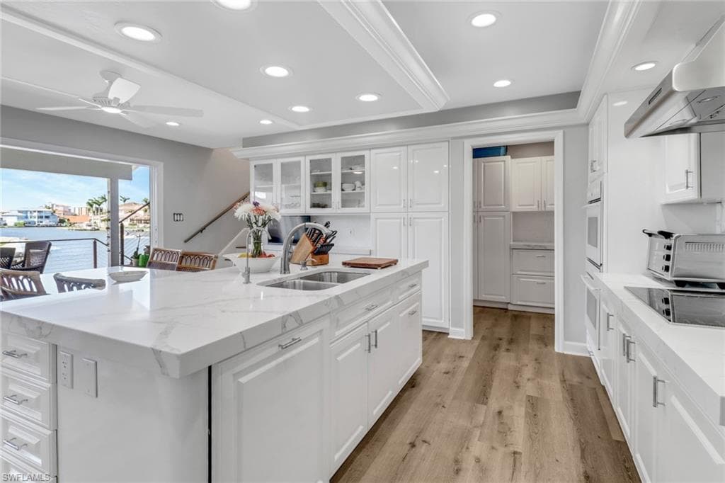 368 Germain Ave, Naples, FL 34108-10