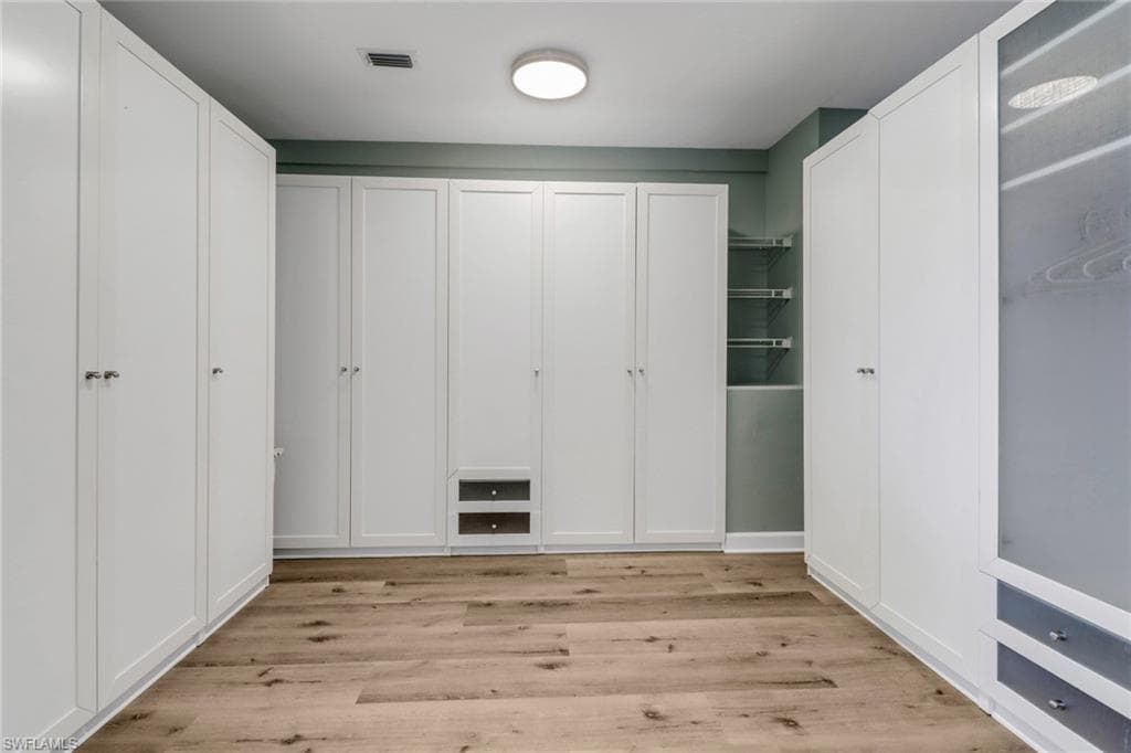 368 Germain Ave, Naples, FL 34108-23