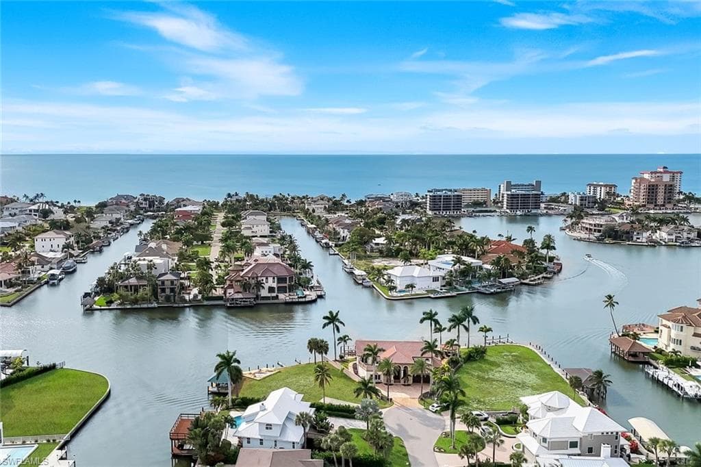 368 Germain Ave, Naples, FL 34108-28