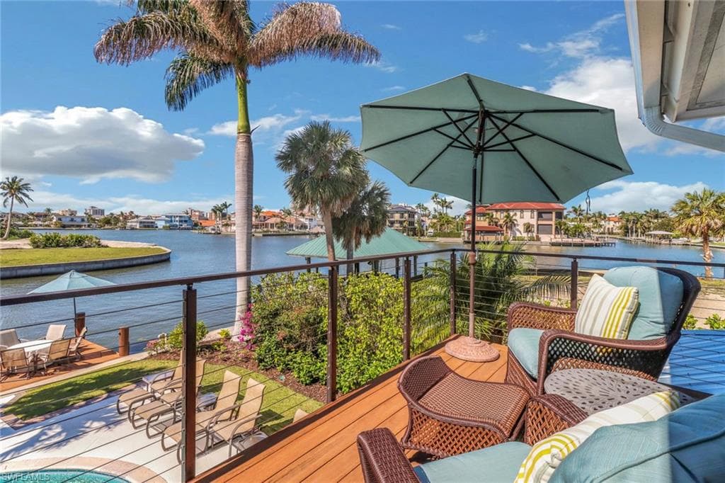 368 Germain Ave, Naples, FL 34108-33