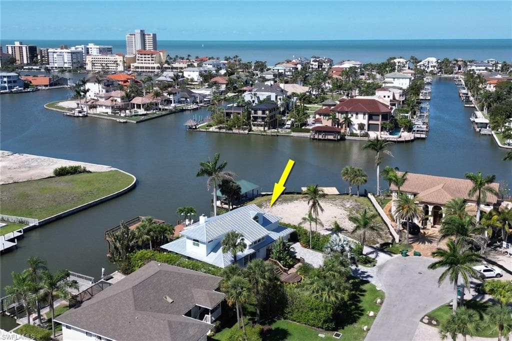 368 Germain Ave, Naples, FL 34108-35