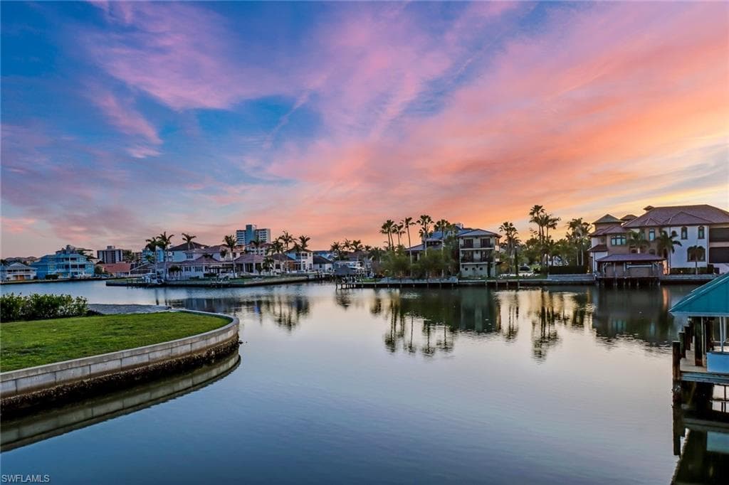 368 Germain Ave, Naples, FL 34108-6