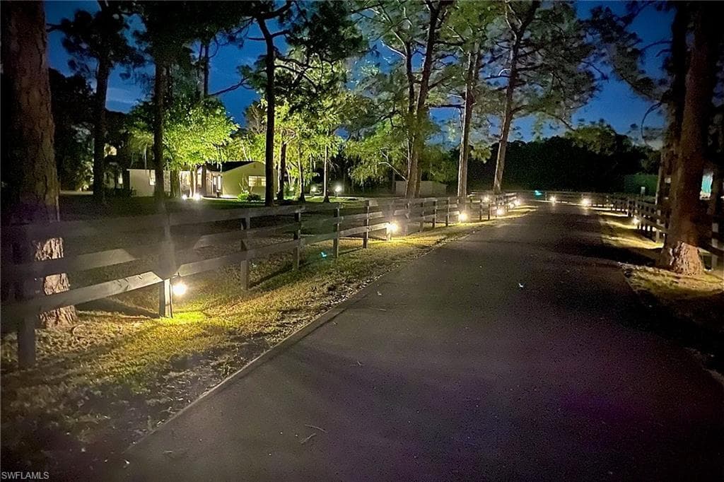 971 San Marcos Blvd, Naples, FL 34104-2