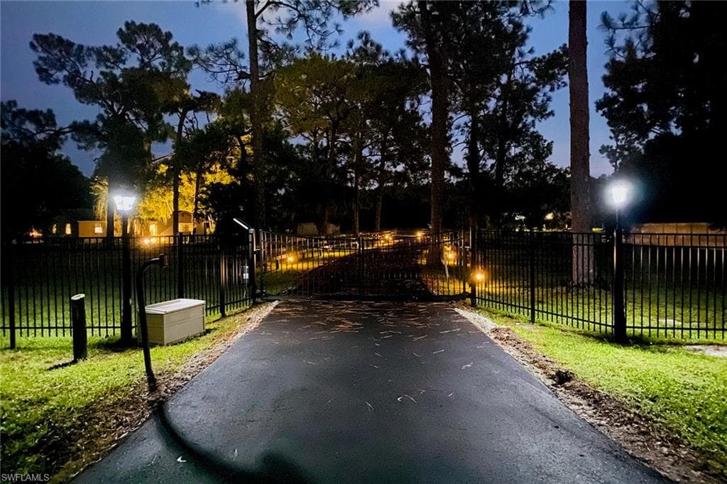 971 San Marcos Blvd, Naples, FL 34104-6