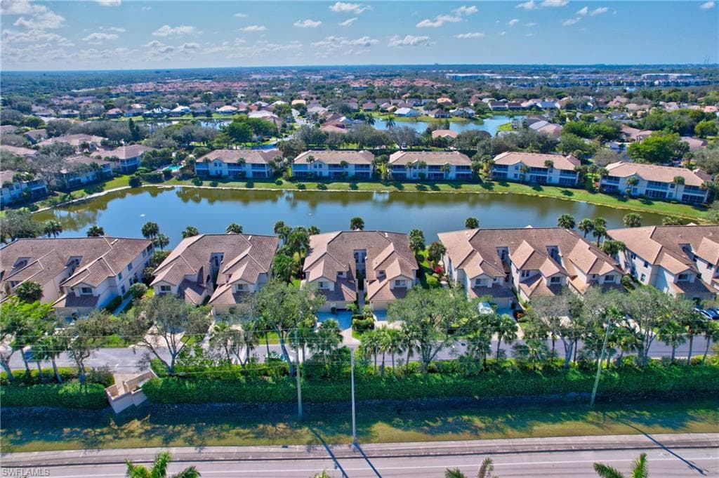 7792 Gardner Dr 102, Naples, FL 34109-35