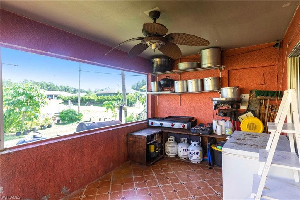 2900 8th Street Southwest, Lehigh Acres, FL 33976-28