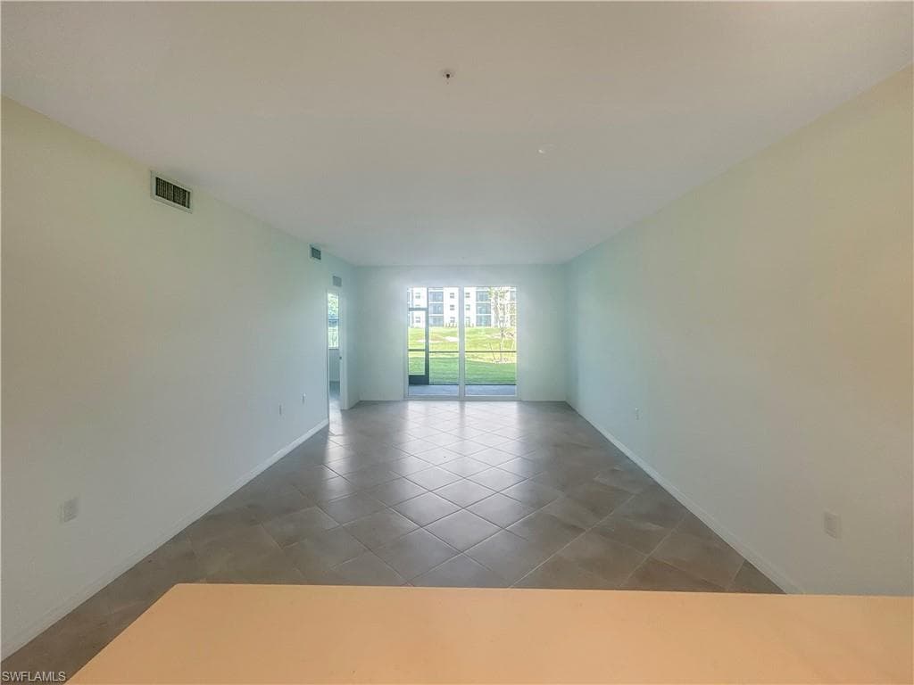 18421 Copperhead Ct N 215, Lehigh Acres, FL 33936-6