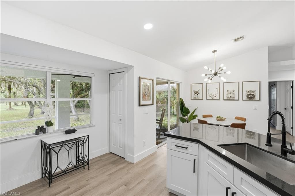 1094 13th St SW, Naples, FL 34117-11