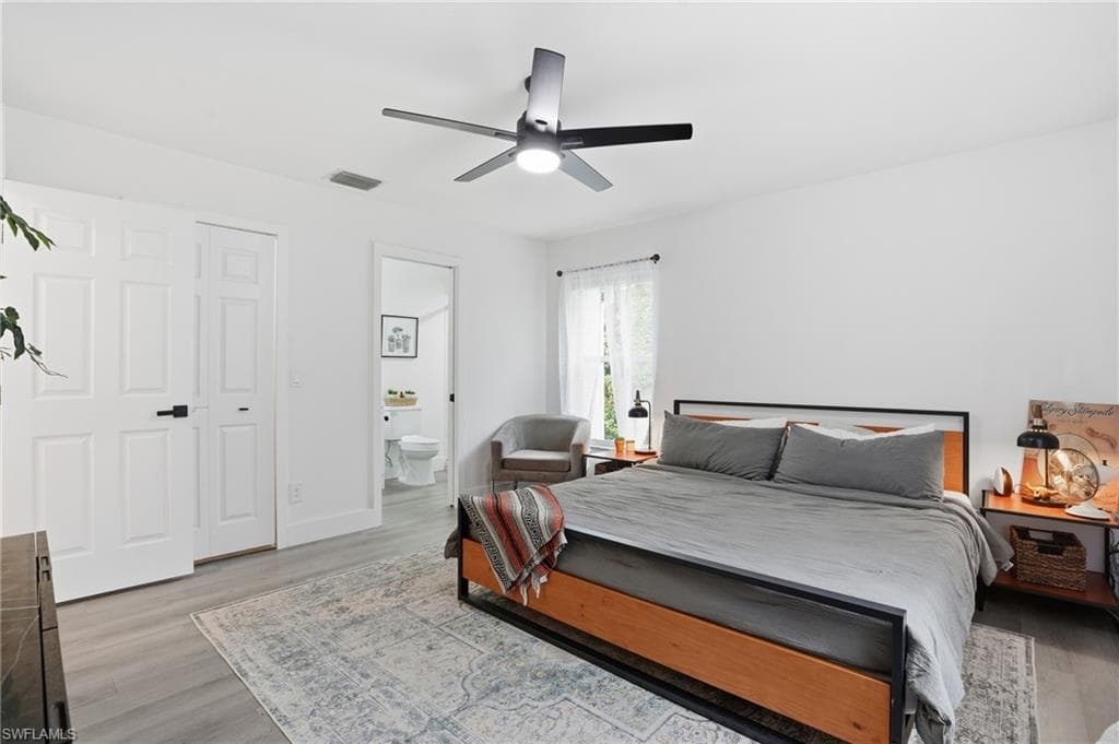 1094 13th St SW, Naples, FL 34117-15