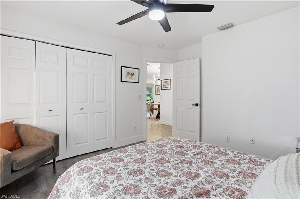 1094 13th St SW, Naples, FL 34117-18