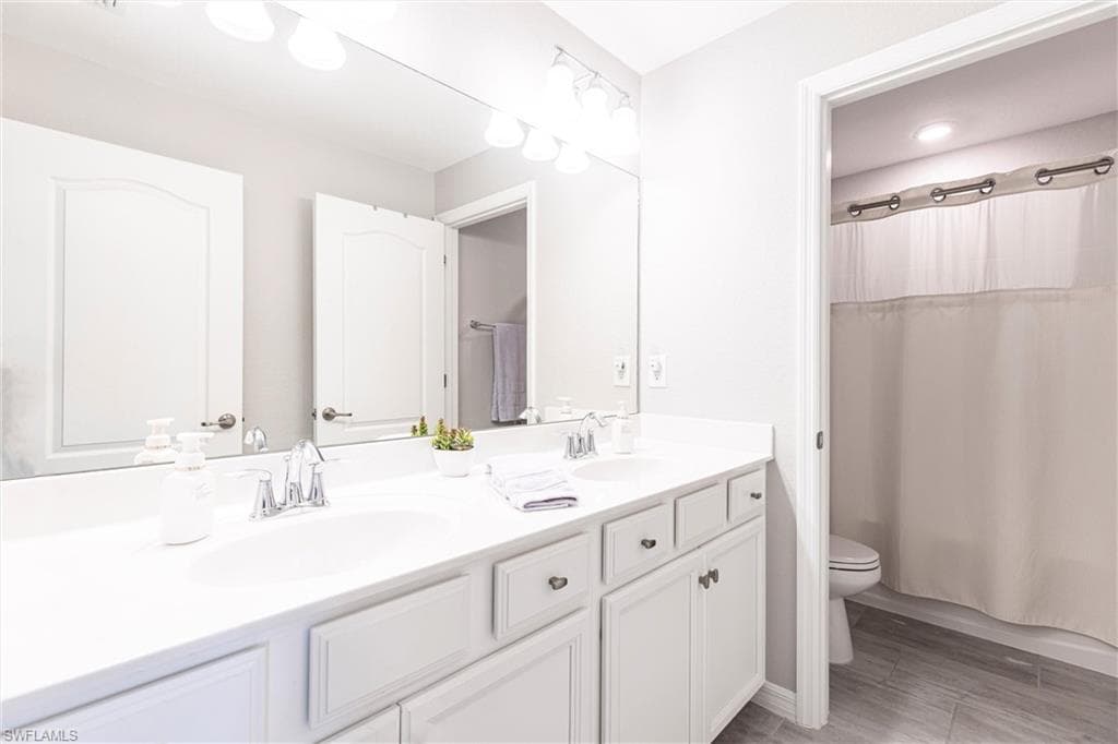 14604 Monrovia Ln, Fort Myers, FL 33905-25