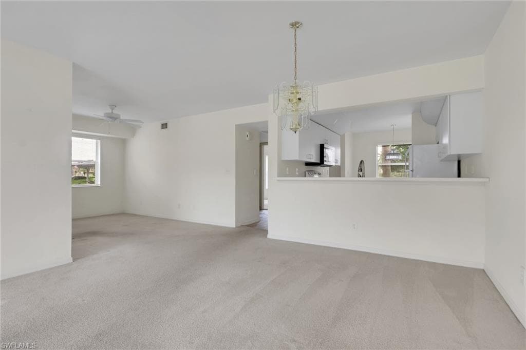 162 Pebble Shores Dr 104, Naples, FL 34110-15