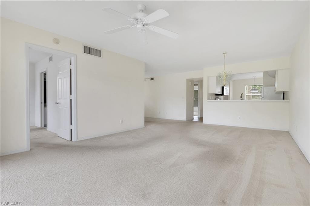 162 Pebble Shores Dr 104, Naples, FL 34110-16