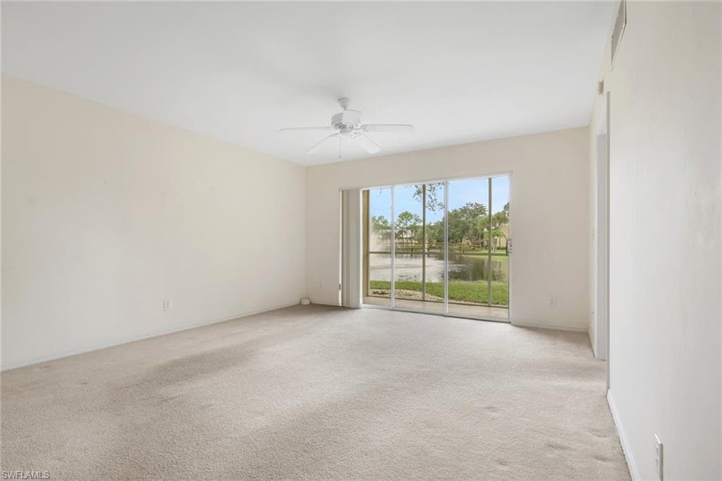 162 Pebble Shores Dr 104, Naples, FL 34110-19