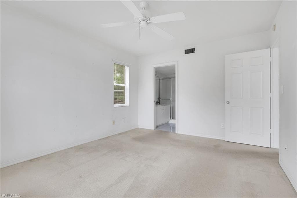 162 Pebble Shores Dr 104, Naples, FL 34110-21