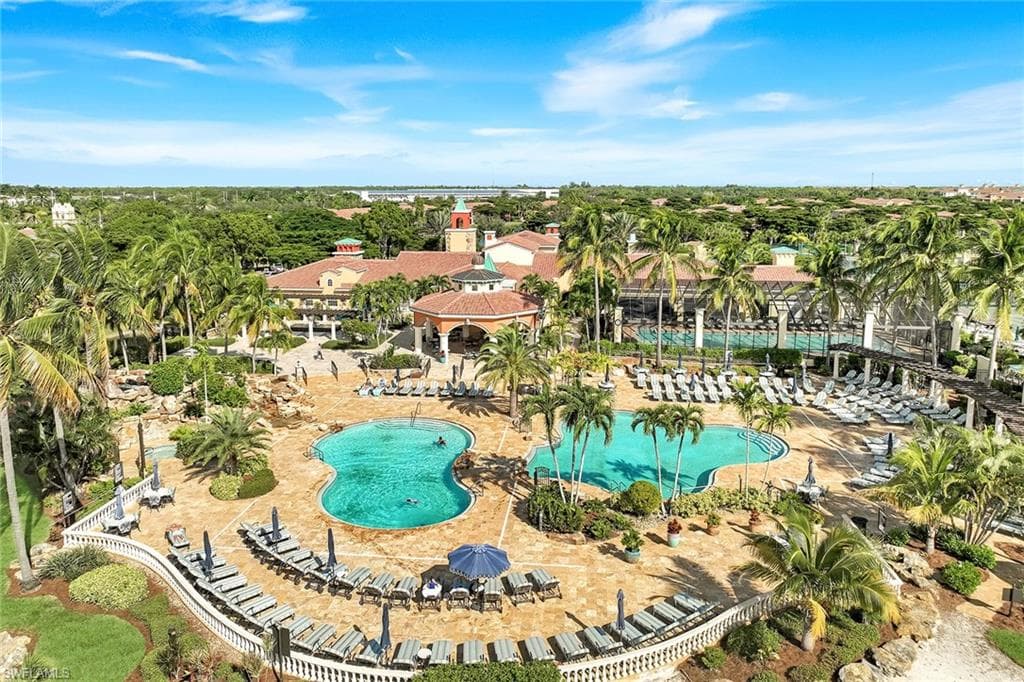 8533 Via Garibaldi Cir 202, Estero, FL 33928-32