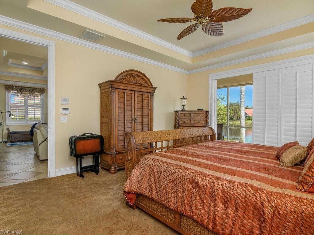 3572 Corinthian Way, Naples, FL 34105-20