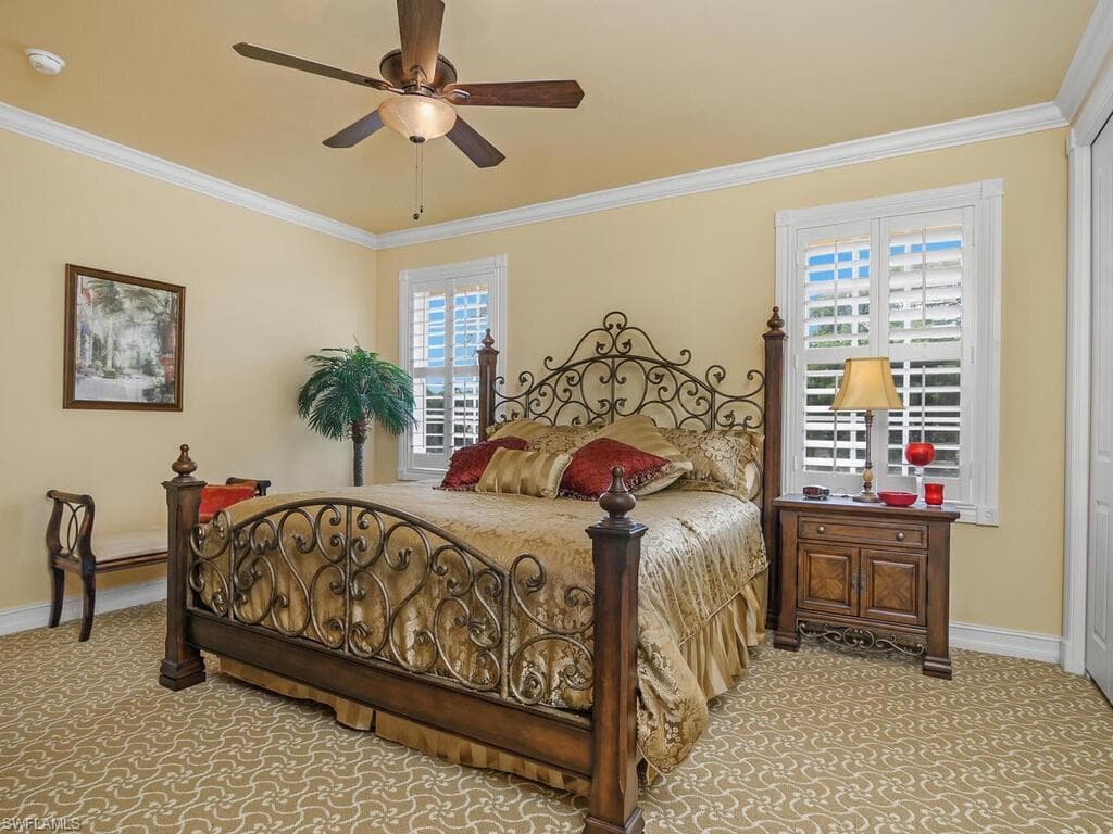 3572 Corinthian Way, Naples, FL 34105-25