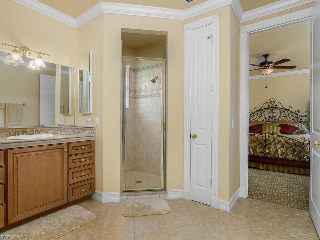 3572 Corinthian Way, Naples, FL 34105-28