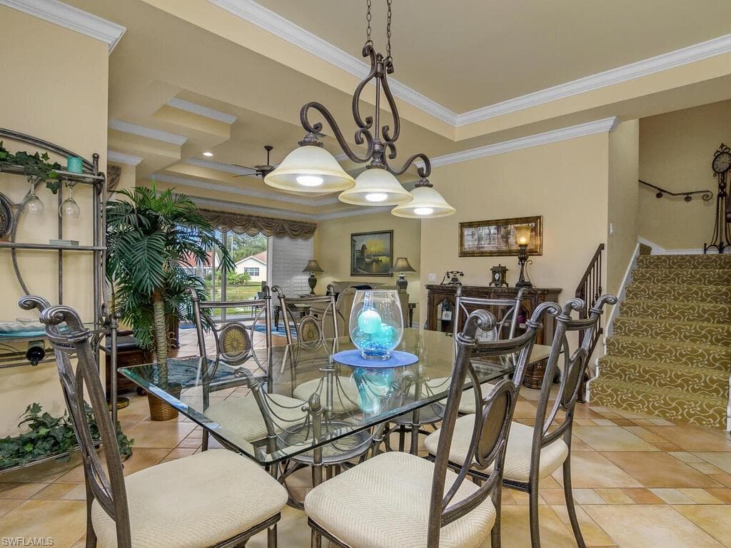 3572 Corinthian Way, Naples, FL 34105-7