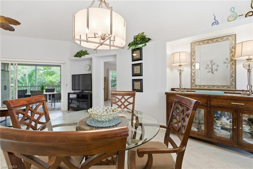 1295 Sweetwater Cv 8203, Naples, FL 34110-14