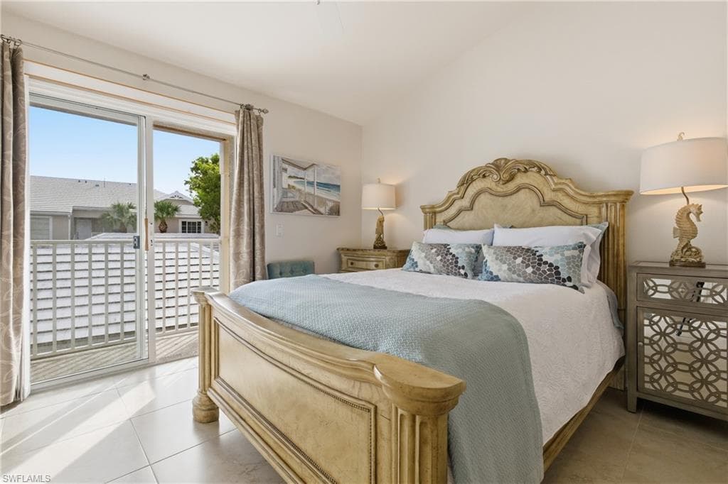 1295 Sweetwater Cv 8203, Naples, FL 34110-26