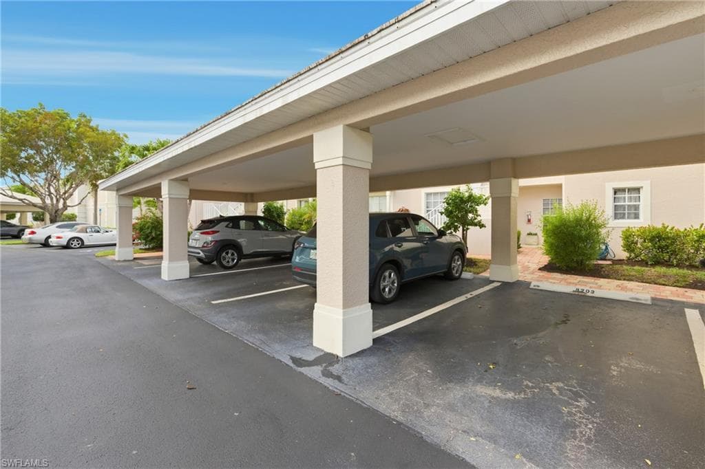 1295 Sweetwater Cv 8203, Naples, FL 34110-39