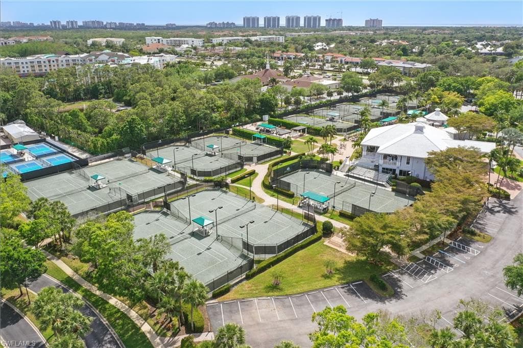 1295 Sweetwater Cv 8203, Naples, FL 34110-43