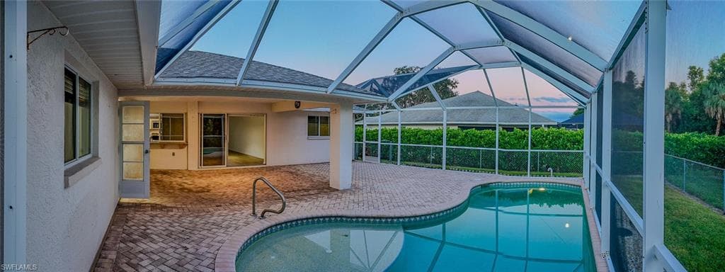 30 Wickliffe Dr, Naples, FL 34110-30