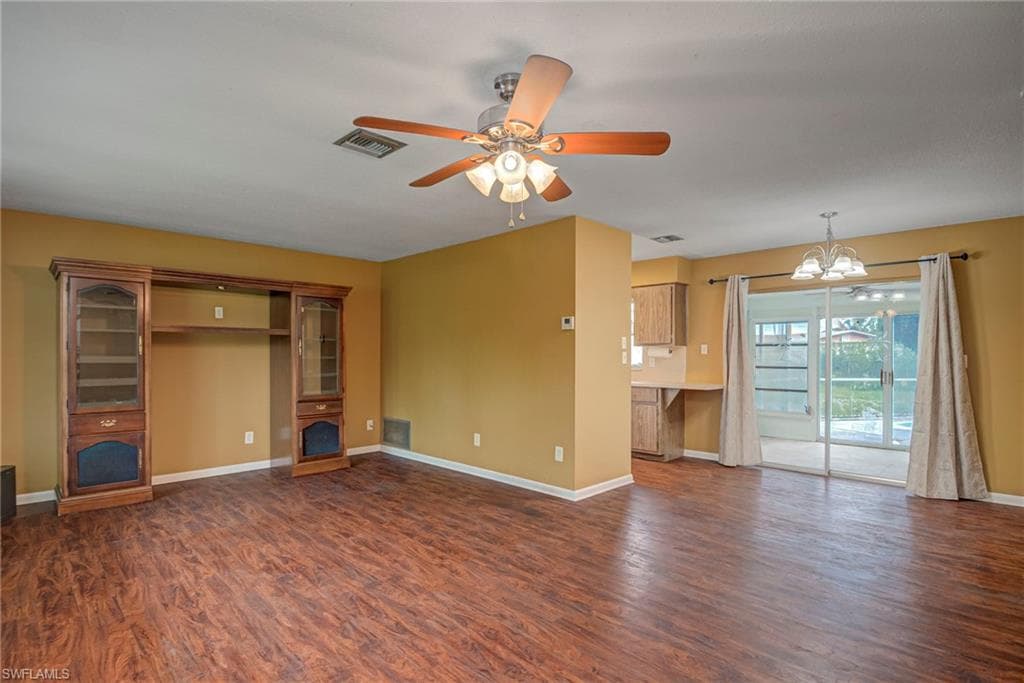 326 Canyon Dr N, Lehigh Acres, FL 33936-4