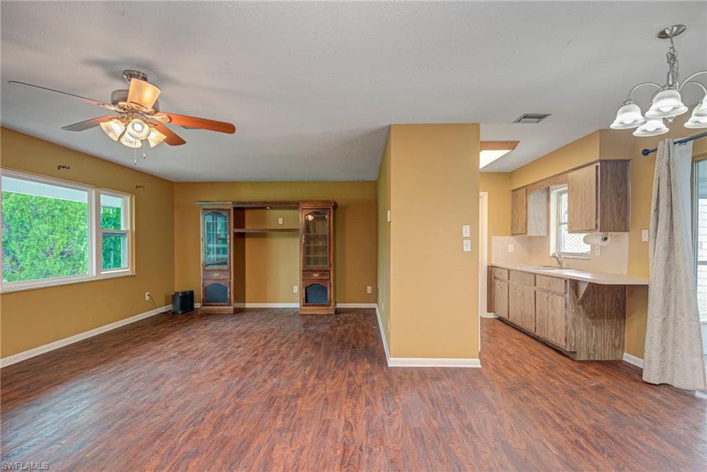 326 Canyon Dr N, Lehigh Acres, FL 33936-6