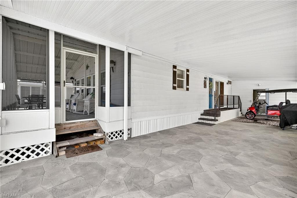 170 Oceans Blvd 170, Naples, FL 34104-22