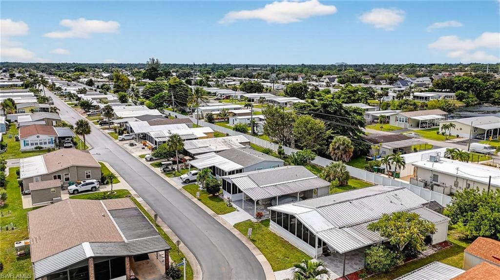 170 Oceans Blvd 170, Naples, FL 34104-25