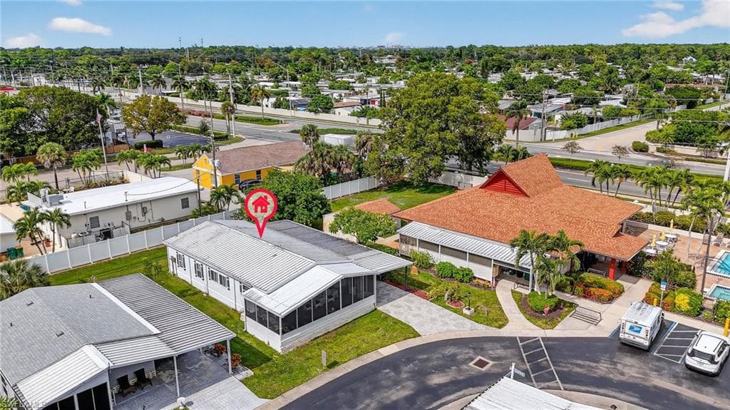 170 Oceans Blvd 170, Naples, FL 34104-27