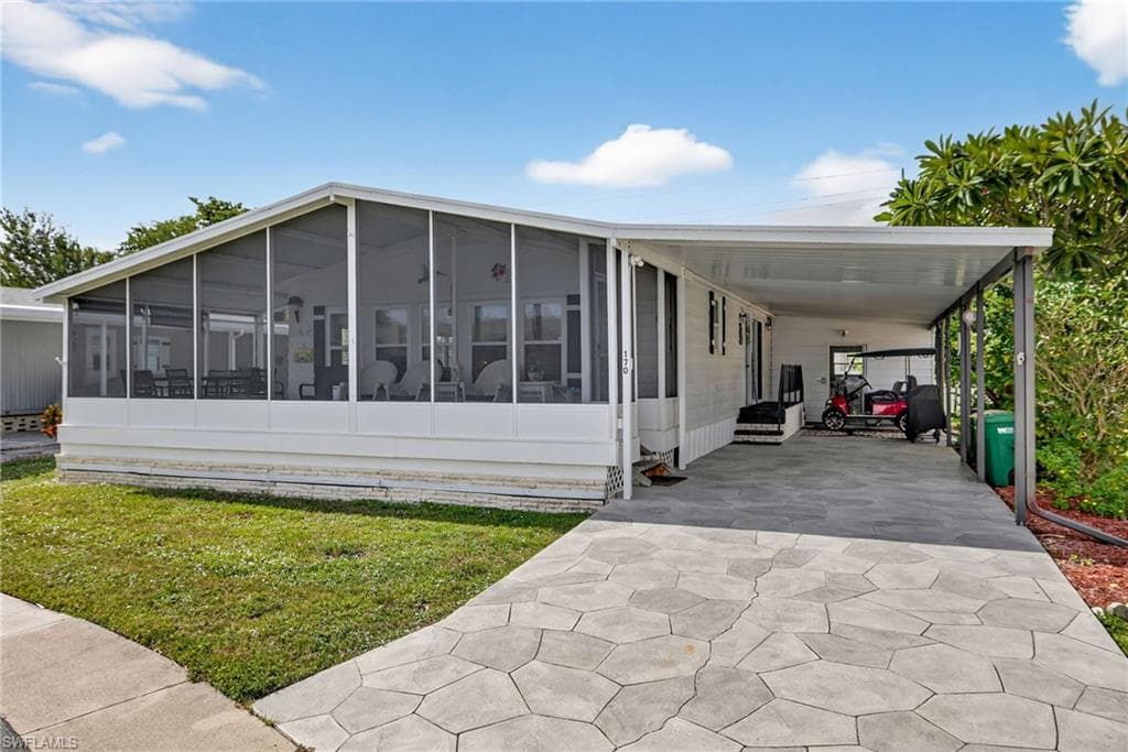 170 Oceans Blvd 170, Naples, FL 34104-35