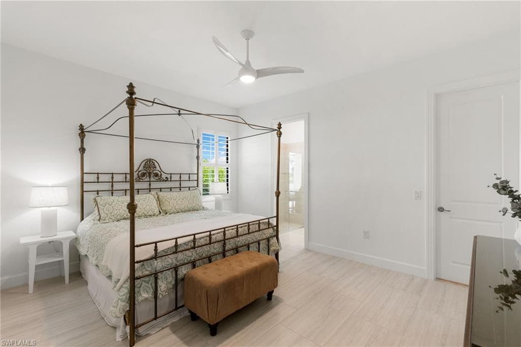 3122 Heather Glen Ct, Naples, FL 34114-28