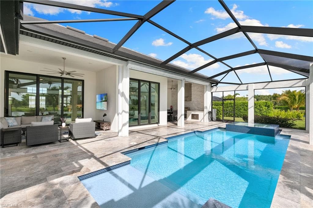 3122 Heather Glen Ct, Naples, FL 34114-37