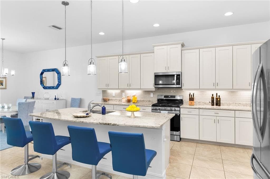 14730 Nautilus Pl, Naples, FL 34114-8