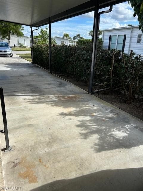 105 Belle Isle Cir, Naples, FL 34112-20