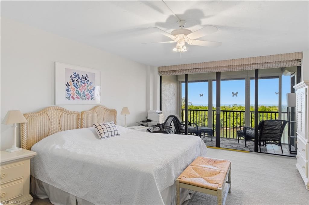 11 Bluebill Ave 404, Naples, FL 34108-23