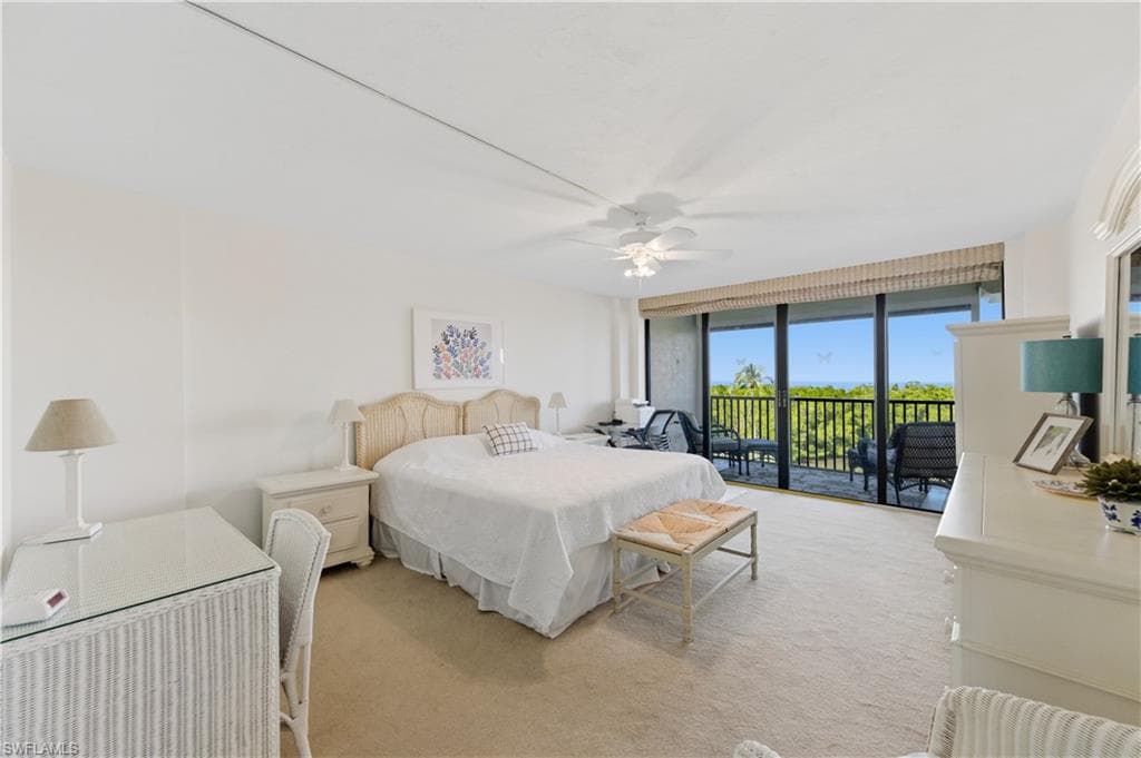 11 Bluebill Ave 404, Naples, FL 34108-24