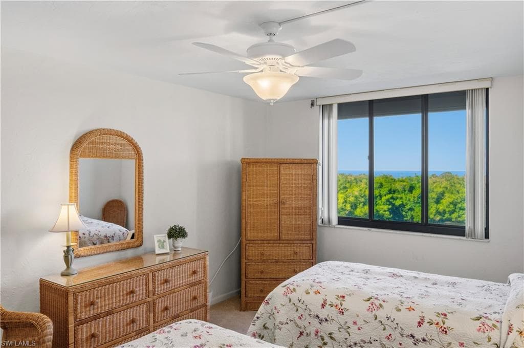 11 Bluebill Ave 404, Naples, FL 34108-28