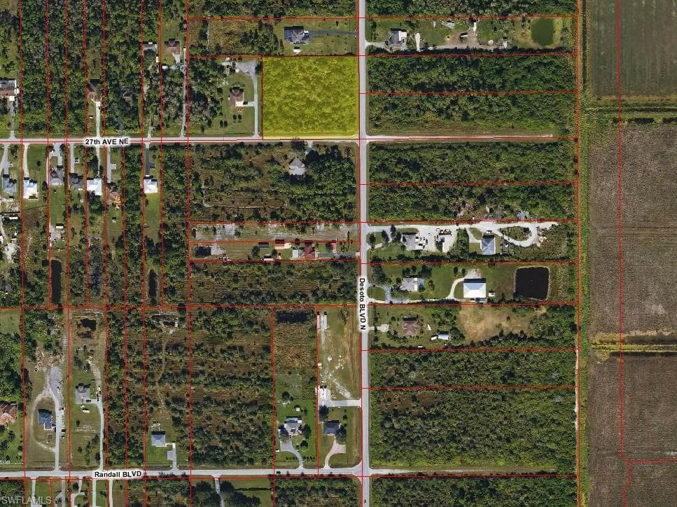 4545 27th Ave NE, Naples, FL 34120-3