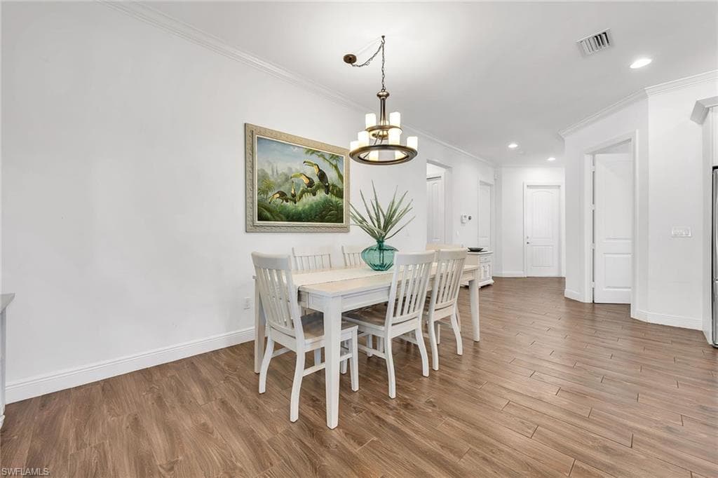 833 109th Ave N, Naples, FL 34108-12